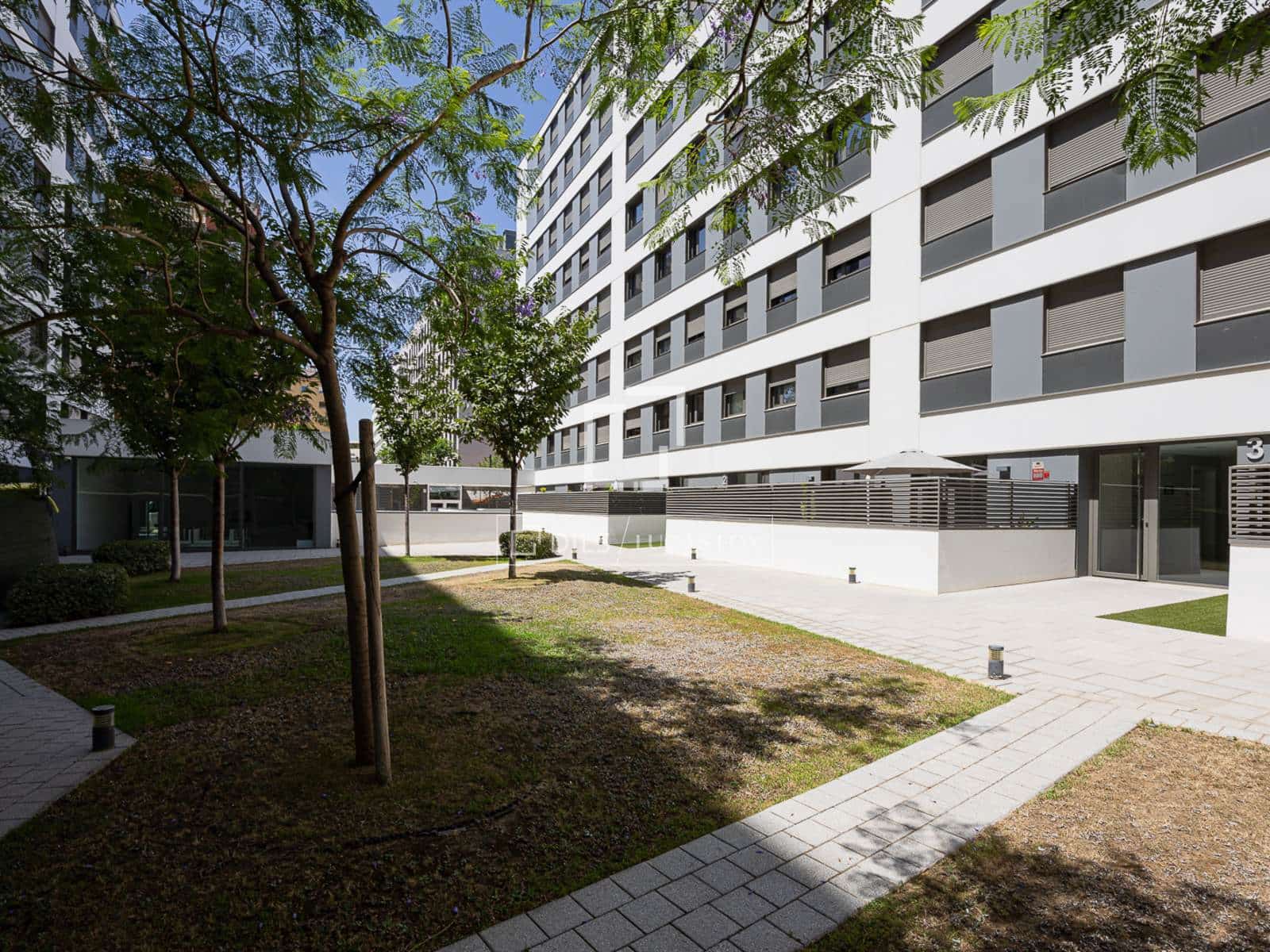 3 soverom Leilighet til salgs i Barcelona by med svømmebasseng garasje - € 760 000 (Ref: 9939108)