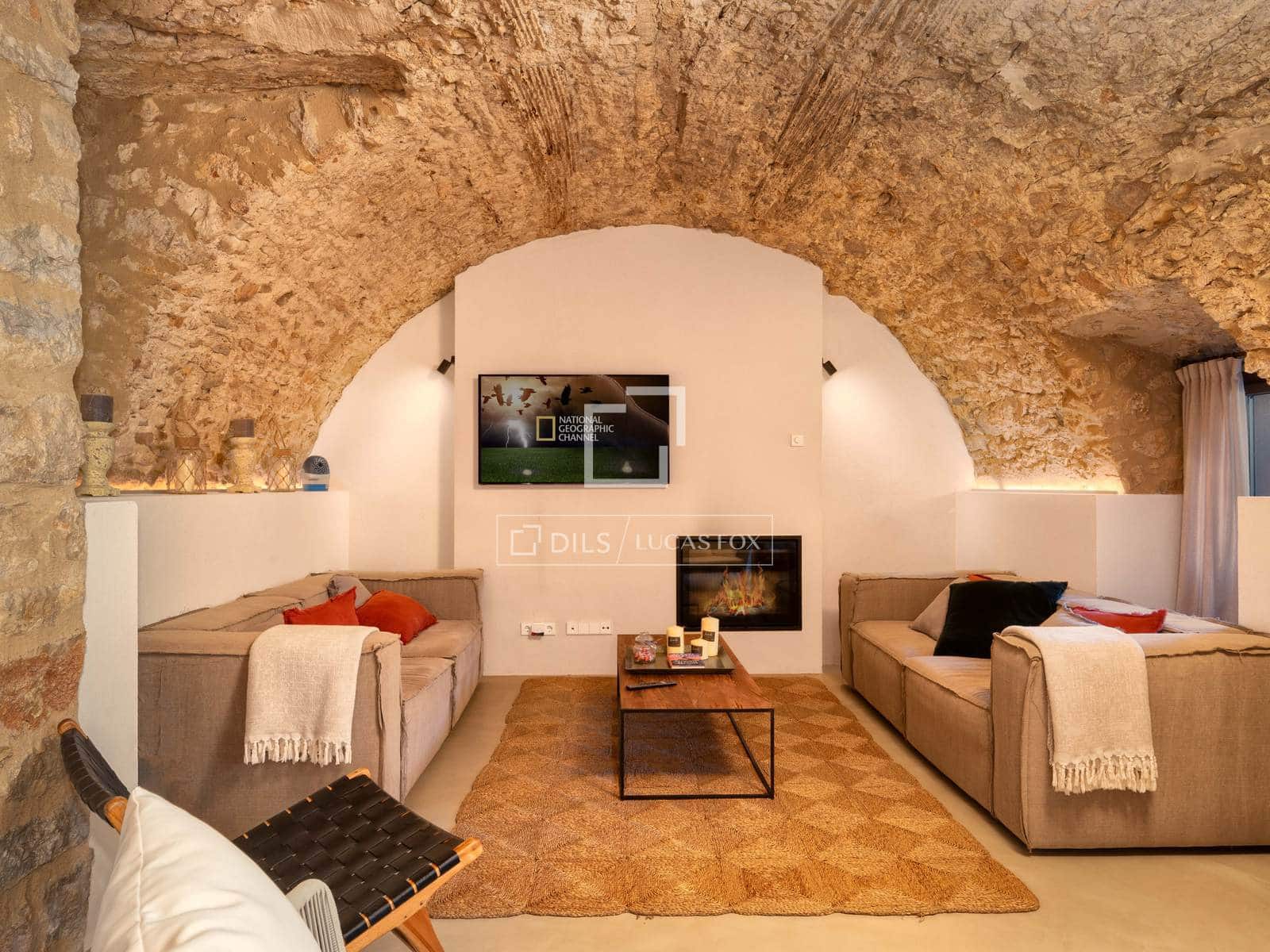 3 soverom Villa til salgs i Begur med svømmebasseng garasje - € 1 100 000 (Ref: 9940814)