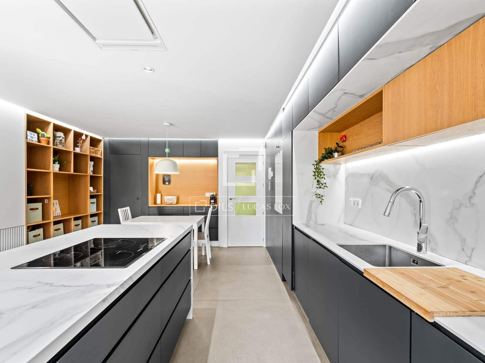 4 slaapkamer Villa te koop in Alicante stad met zwembad garage - € 750.000 (Ref: 9941178)