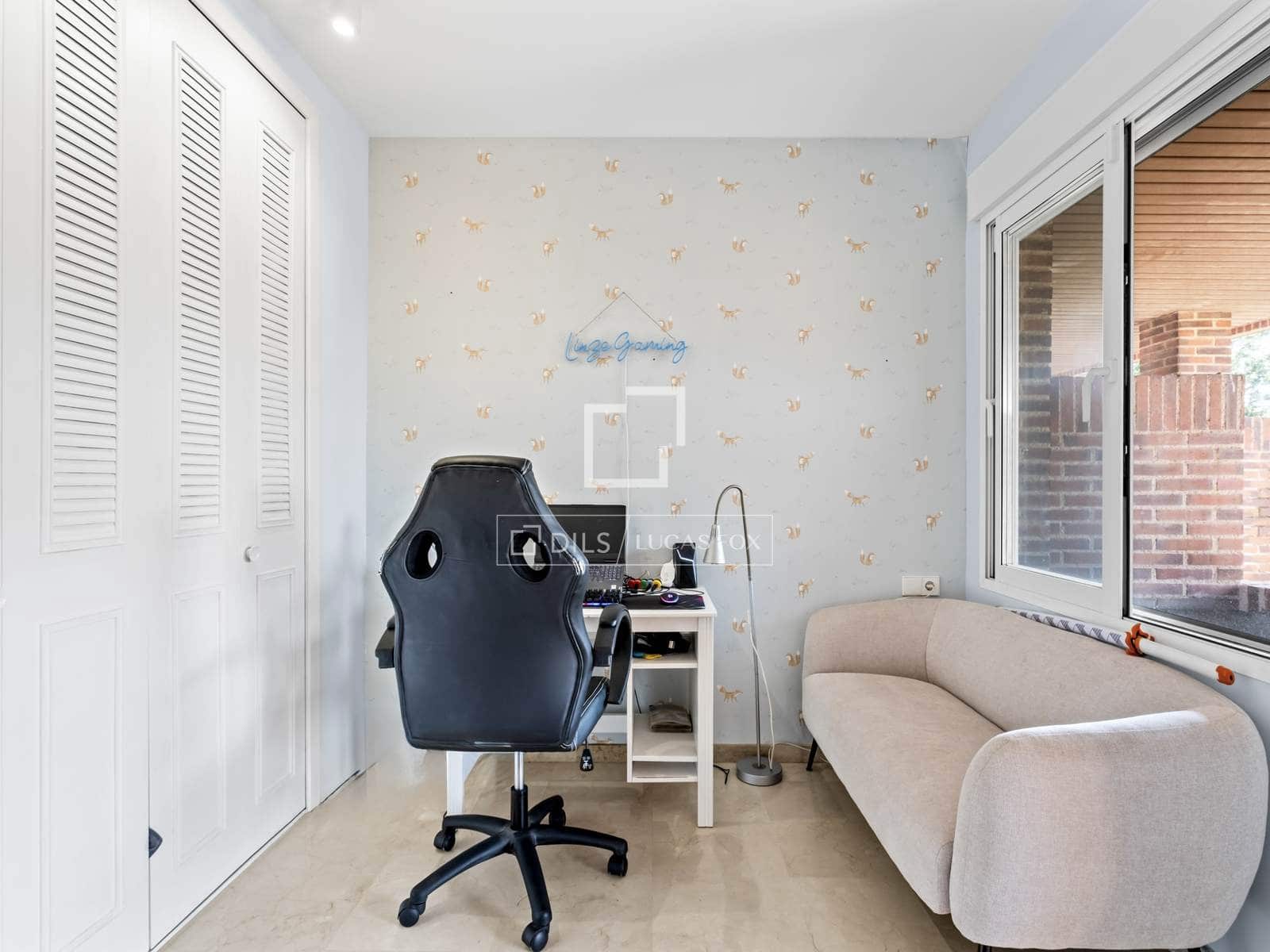 4 slaapkamer Villa te koop in Alicante stad met zwembad garage - € 750.000 (Ref: 9941178)