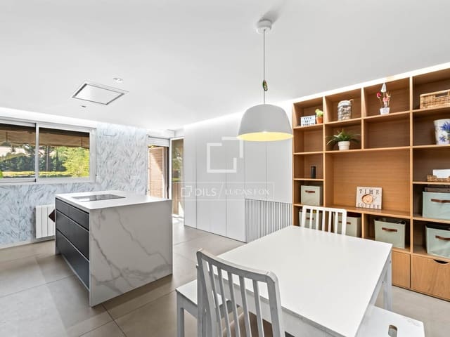 4 slaapkamer Villa te koop in Alicante stad met zwembad garage - € 750.000 (Ref: 9941178)