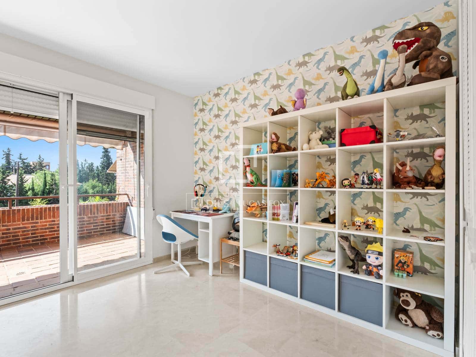 4 slaapkamer Villa te koop in Alicante stad met zwembad garage - € 750.000 (Ref: 9941178)