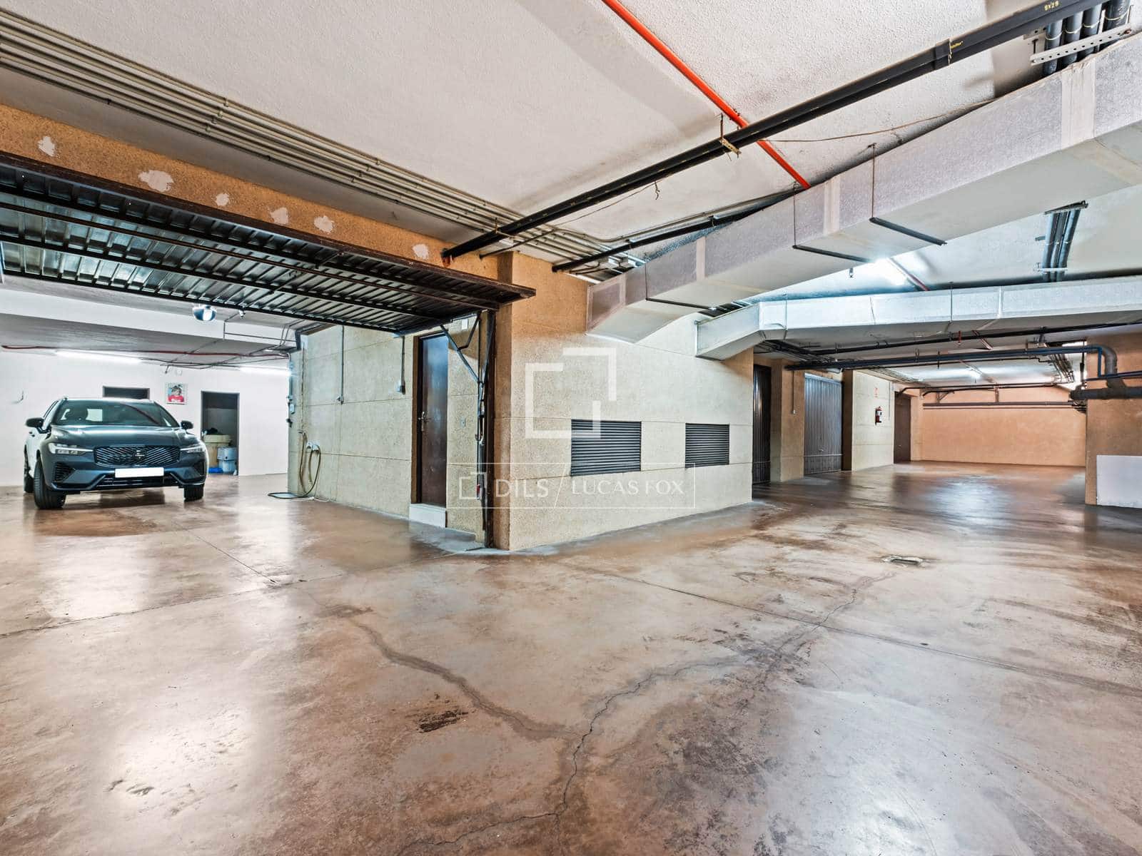 4 slaapkamer Villa te koop in Alicante stad met zwembad garage - € 750.000 (Ref: 9941178)