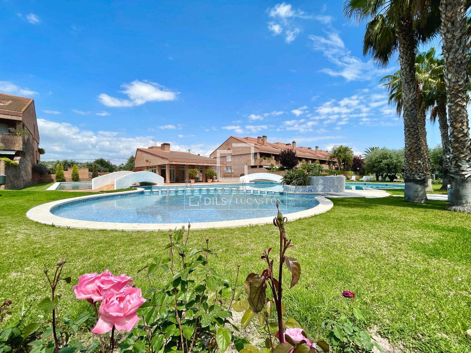 4 slaapkamer Villa te koop in Alicante stad met zwembad garage - € 750.000 (Ref: 9941178)