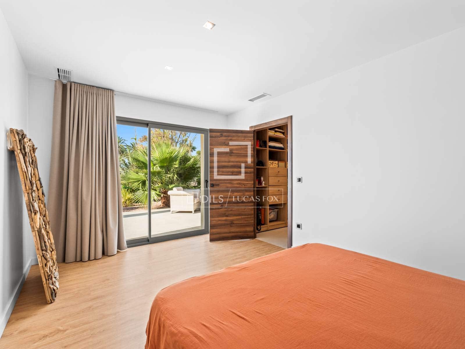 4 soveværelse Villa til salg i Elche / Elx med swimmingpool garage - € 950.000 (Ref: 9941179)