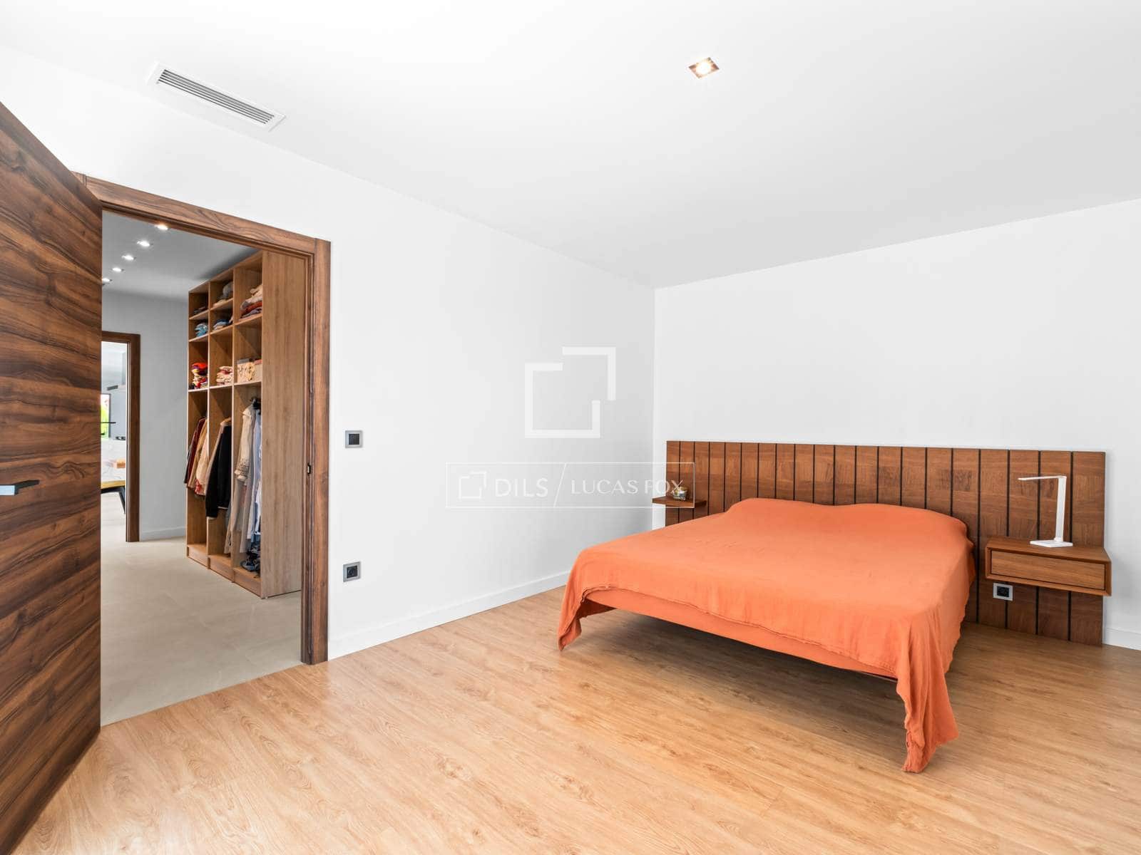 4 soveværelse Villa til salg i Elche / Elx med swimmingpool garage - € 950.000 (Ref: 9941179)