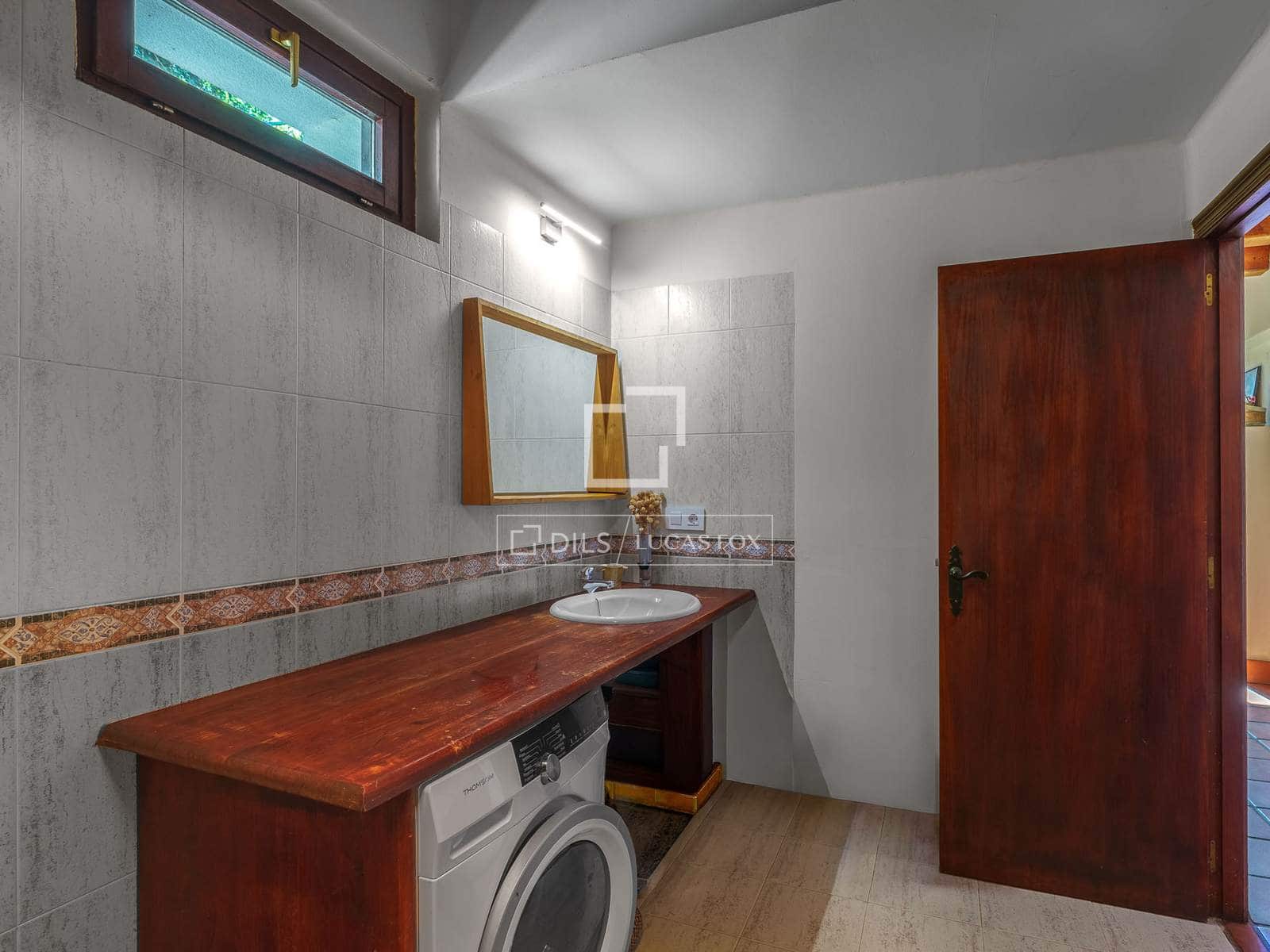 Chalet de 3 habitaciones en Donostia-San Sebastián en venta con garaje - 1.050.000 € (Ref: 9941180)