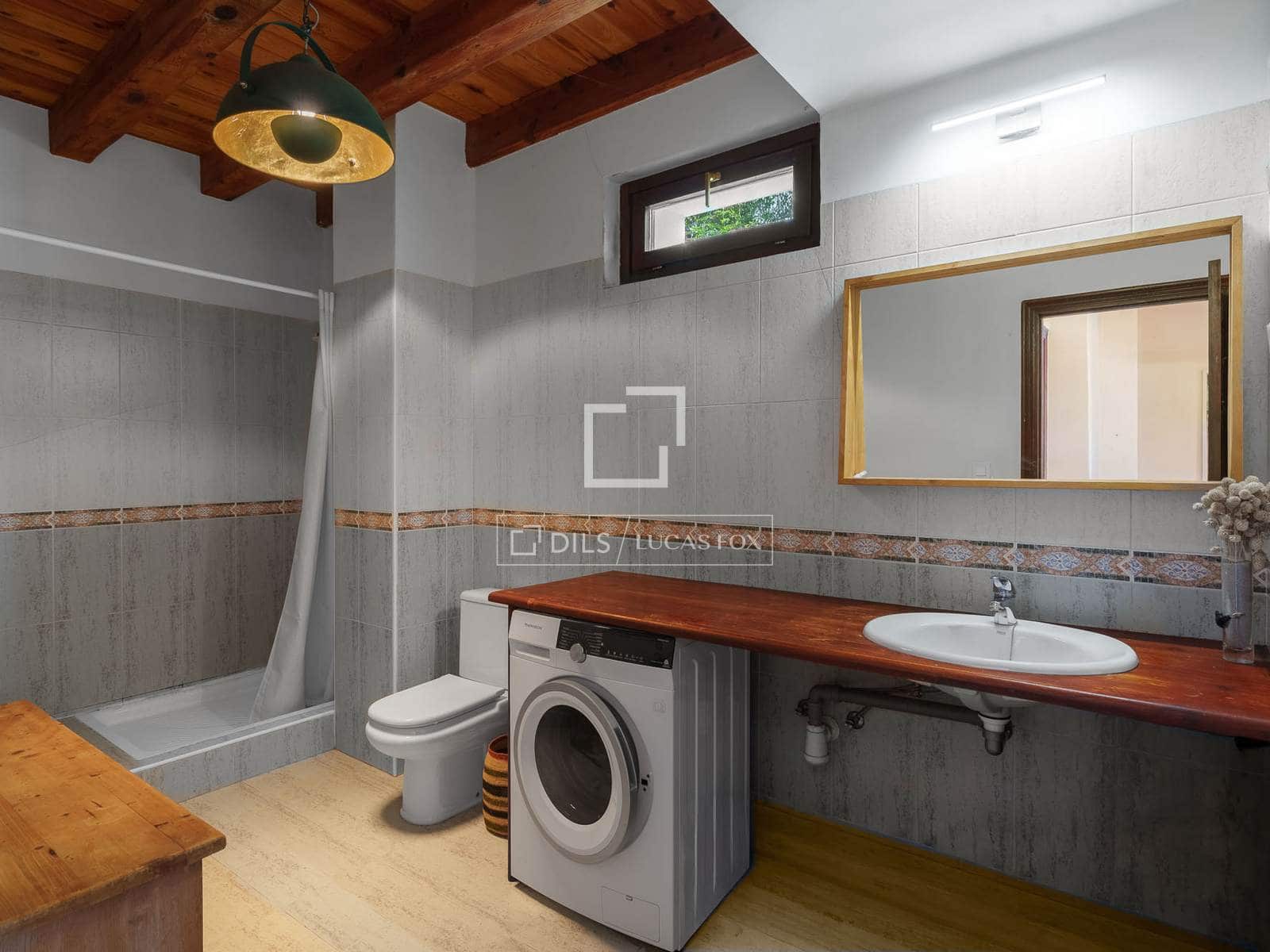 Chalet de 3 habitaciones en Donostia-San Sebastián en venta con garaje - 1.050.000 € (Ref: 9941180)