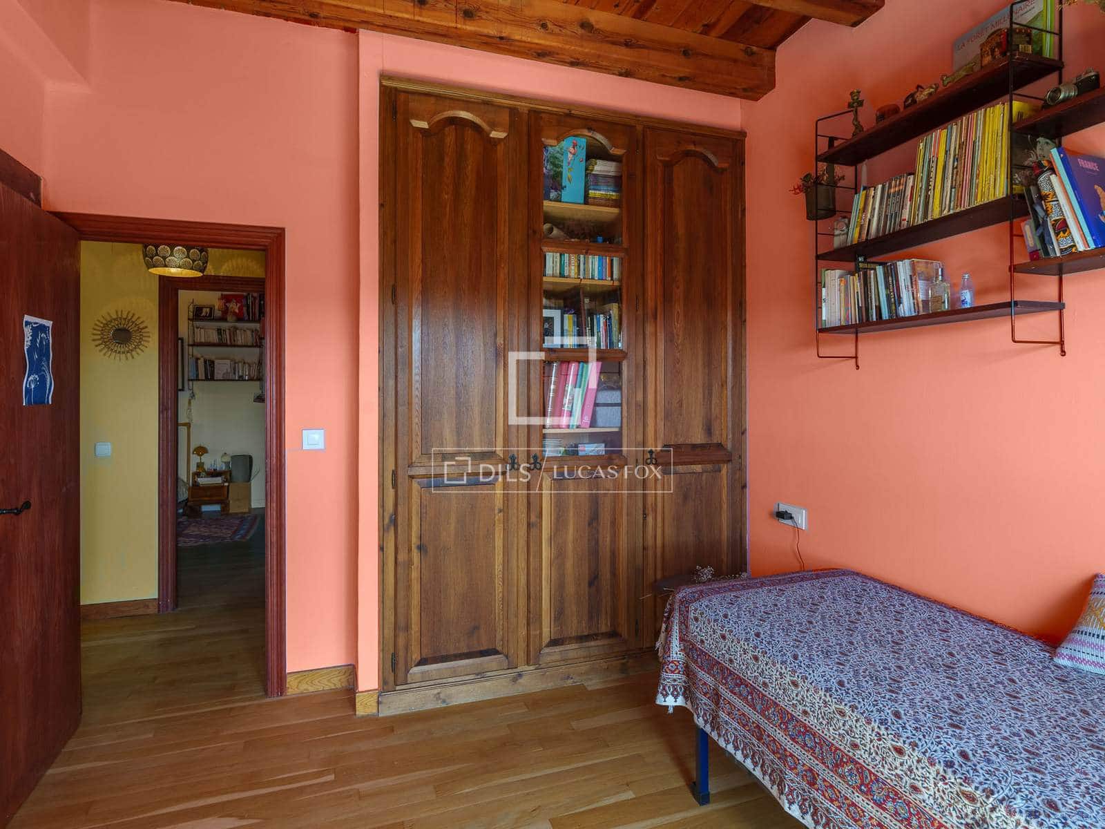 Chalet de 3 habitaciones en Donostia-San Sebastián en venta con garaje - 1.050.000 € (Ref: 9941180)