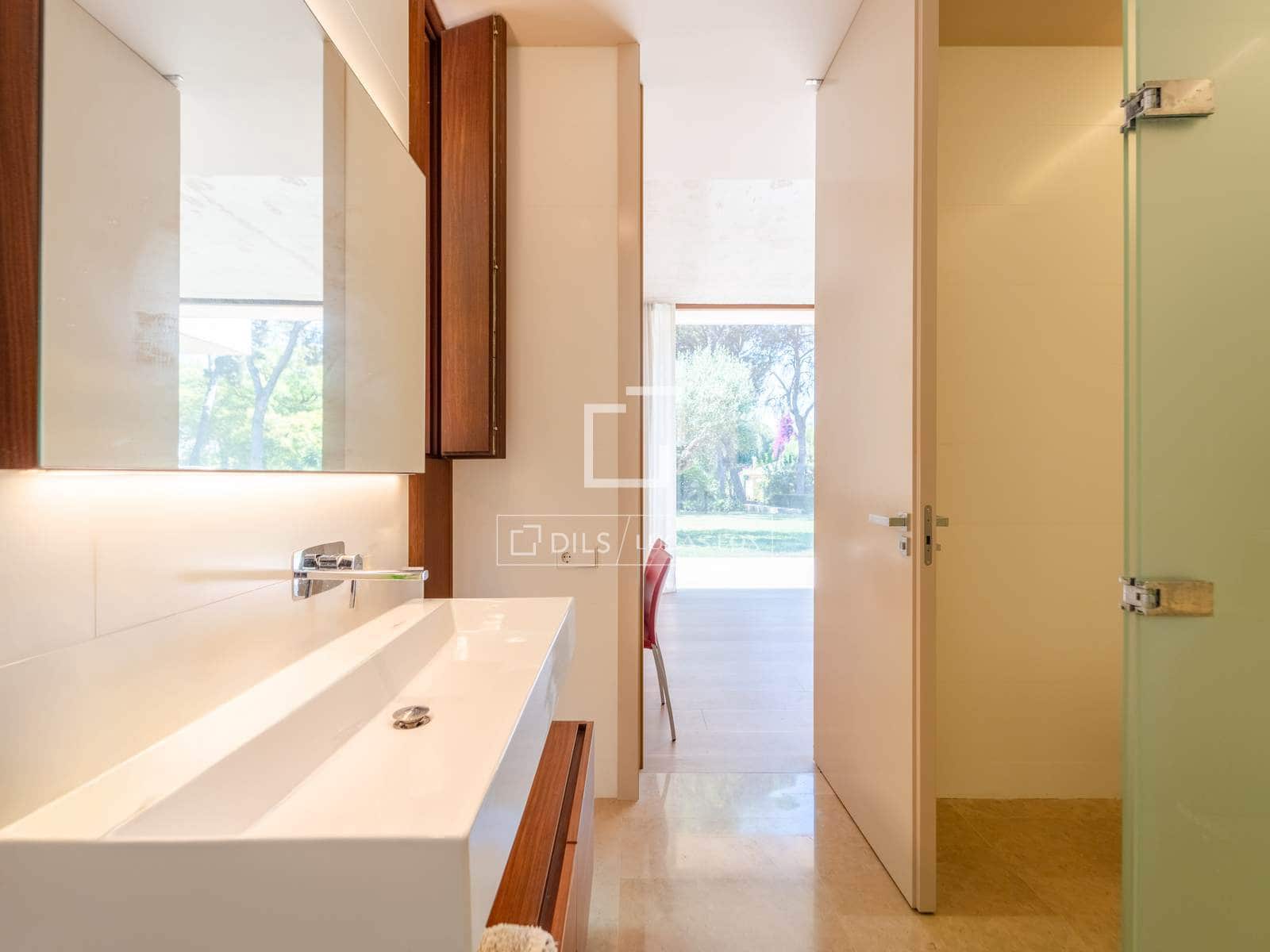 Villa/Maison de 3 chambres à louer à Rocafort avec garage - 10 000 € (Ref: 9941181)