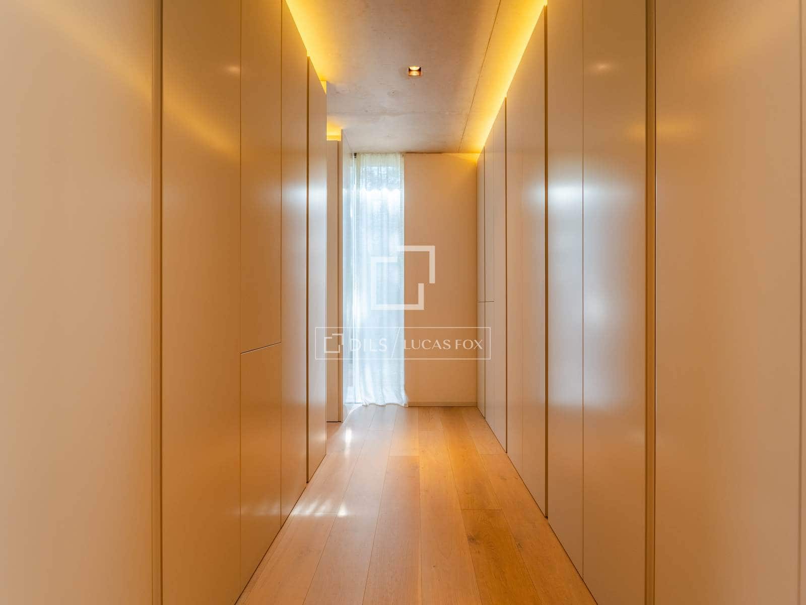 Villa/Maison de 3 chambres à louer à Rocafort avec garage - 10 000 € (Ref: 9941181)