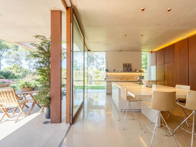 Villa/Maison de 3 chambres à louer à Rocafort avec garage - 10 000 € (Ref: 9941181)