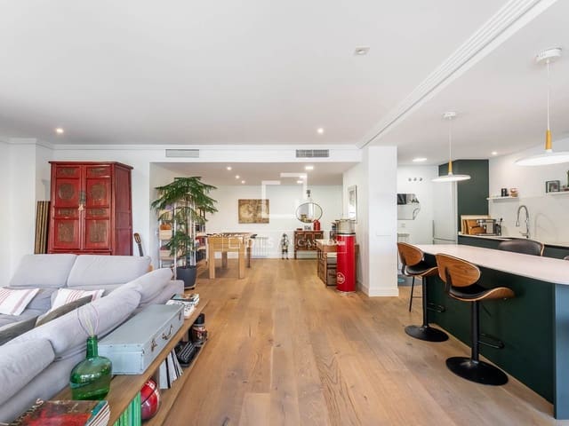 4 soverom Leilighet til salgs i Majadahonda med svømmebasseng garasje - € 1 125 000 (Ref: 9941252)