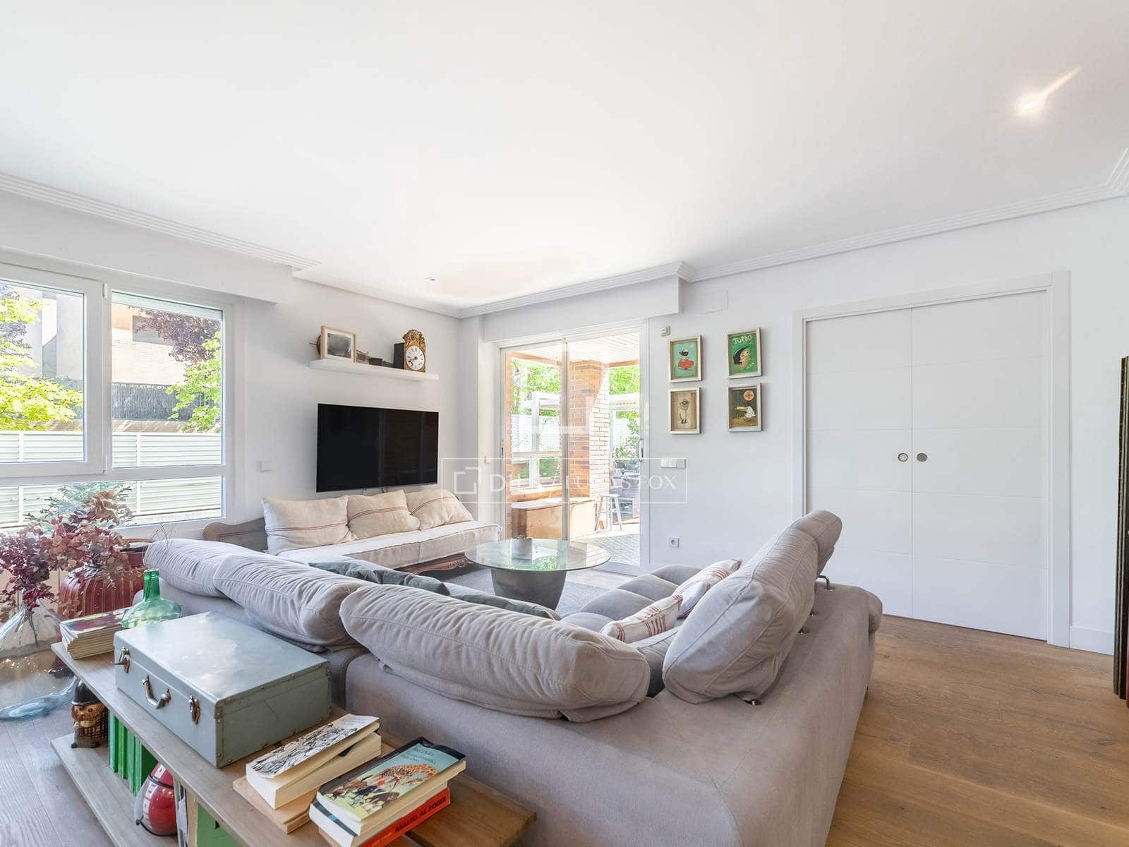 4 camera da letto Appartamento in vendita in Majadahonda con piscina garage - 1.125.000 € (Rif: 9941252)