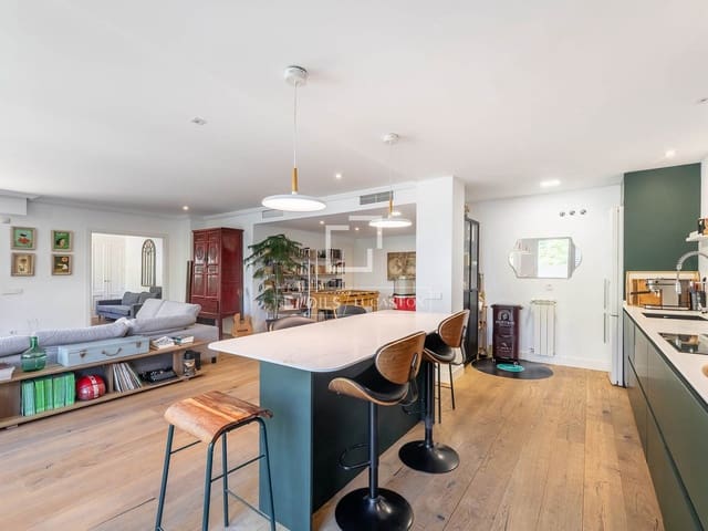 4 soverom Leilighet til salgs i Majadahonda med svømmebasseng garasje - € 1 125 000 (Ref: 9941252)