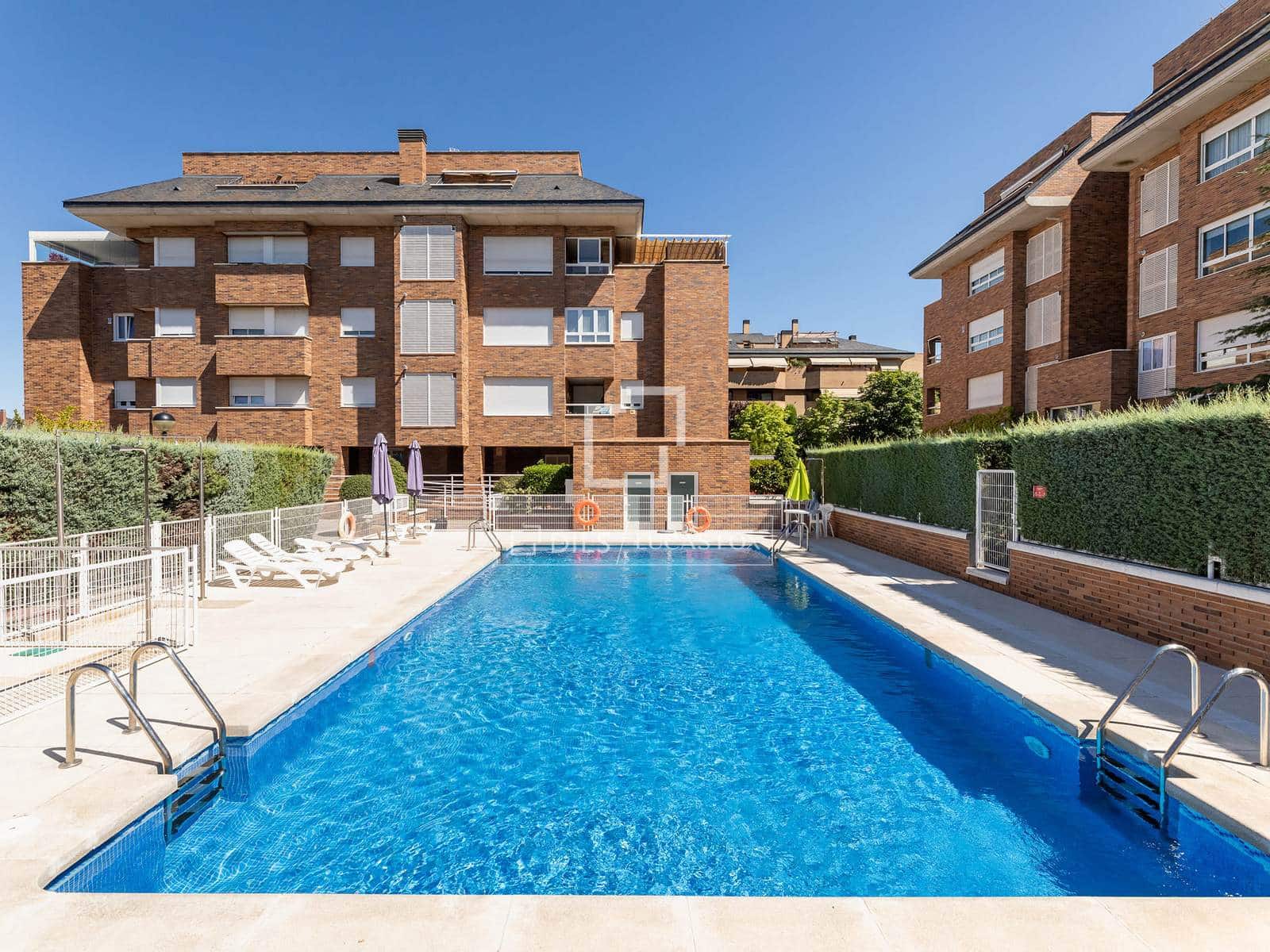 4 camera da letto Appartamento in vendita in Majadahonda con piscina garage - 1.125.000 € (Rif: 9941252)