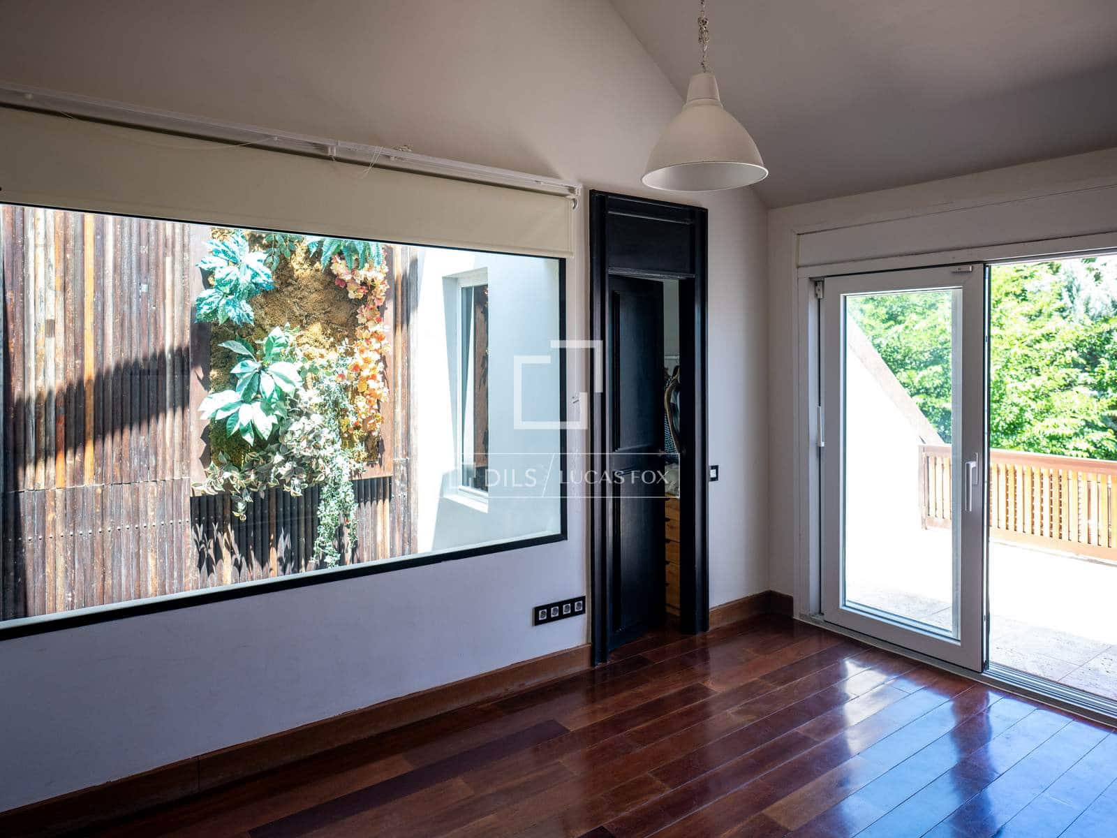 5 bedroom Villa for rent in La Moraleja with pool garage - € 8,000 (Ref: 9944330)