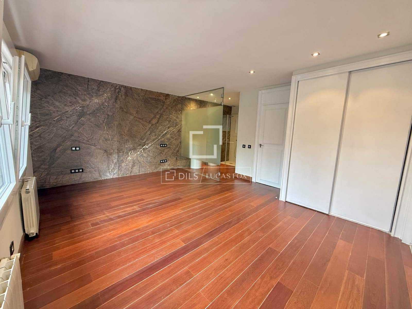 5 bedroom Villa for rent in Alcobendas with pool garage - € 7,000 (Ref: 9944330)