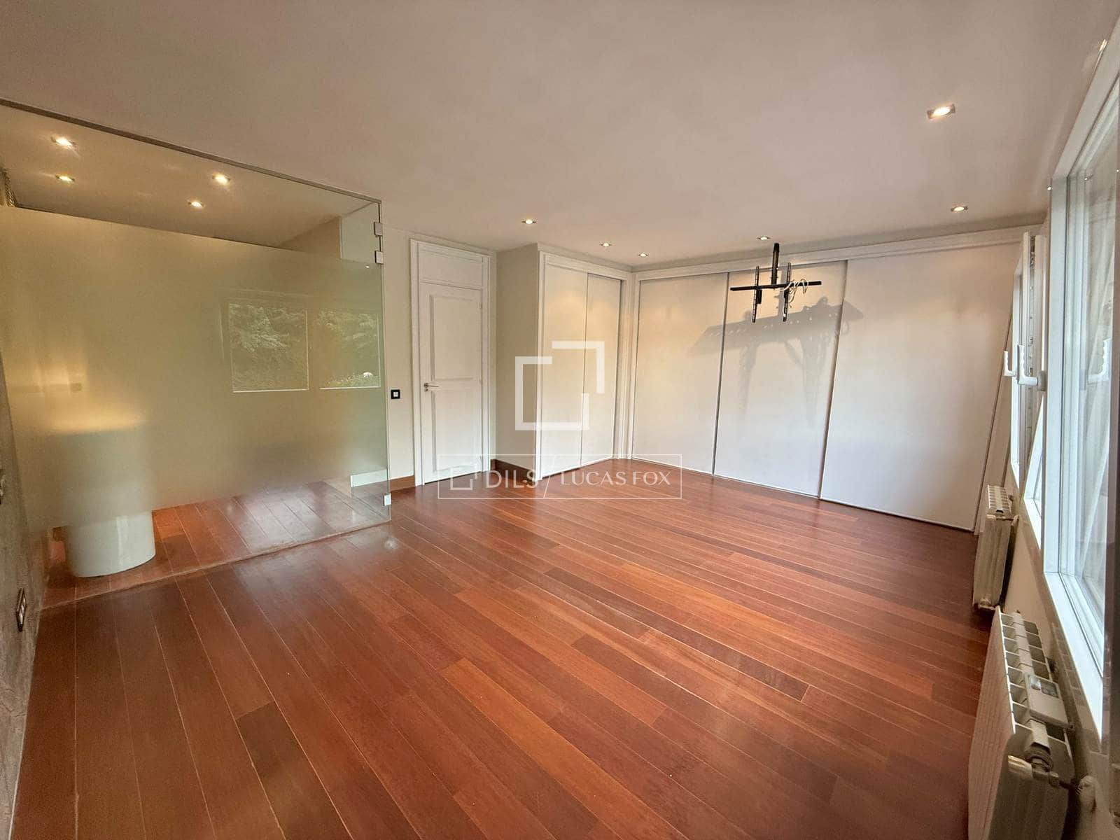 5 bedroom Villa for rent in Alcobendas with pool garage - € 7,000 (Ref: 9944330)