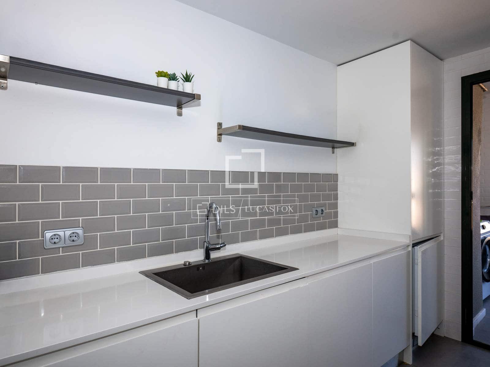 3 Zimmer Penthouse zu vermieten in Madrid Stadt mit Pool Garage - 3.600 € (Ref: 9944331)