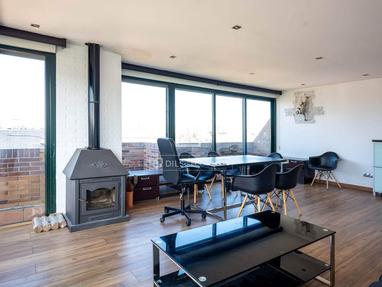 3 Zimmer Penthouse zu vermieten in Madrid Stadt mit Pool Garage - 3.600 € (Ref: 9944331)