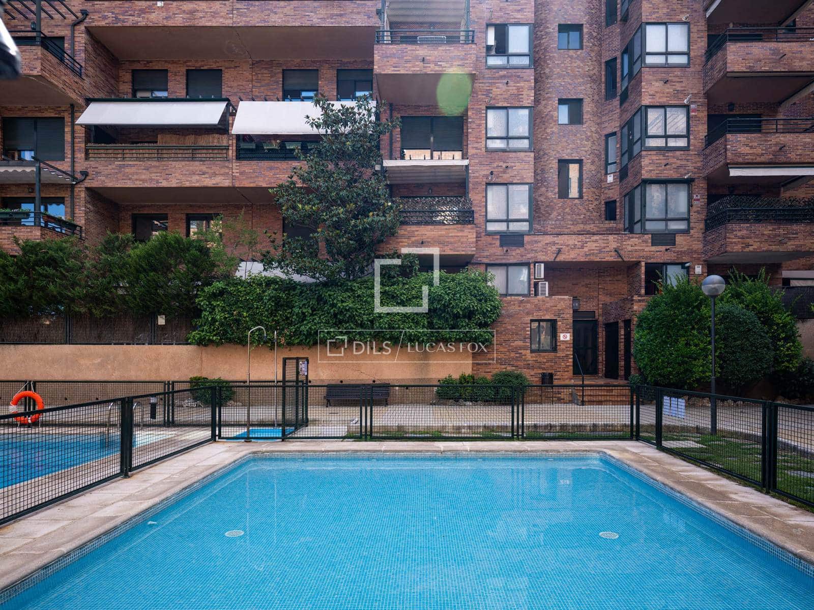 3 Zimmer Penthouse zu vermieten in Madrid Stadt mit Pool Garage - 3.600 € (Ref: 9944331)