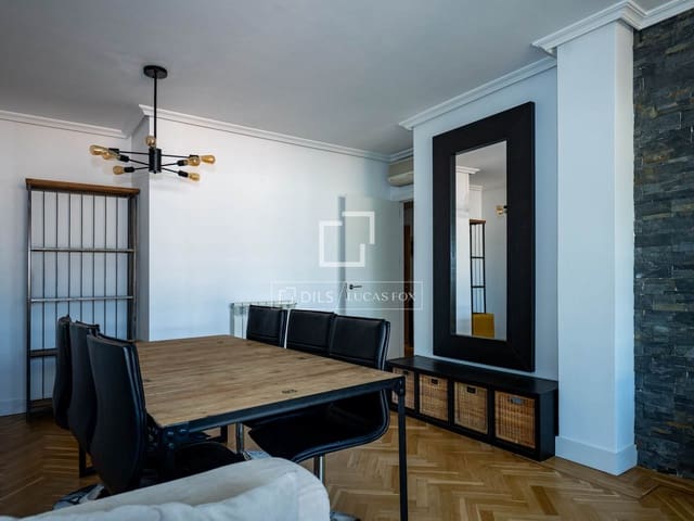 3 Zimmer Penthouse zu vermieten in Madrid Stadt - 3.600 € (Ref: 9944331)
