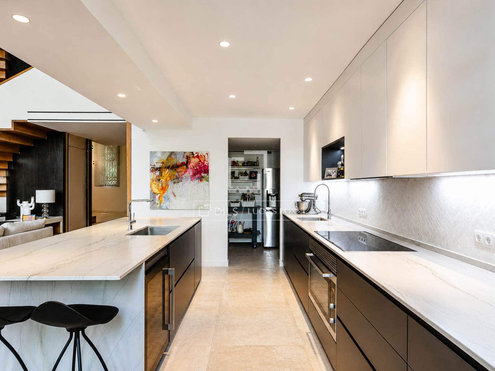 6 soveværelse Villa til salg i Barcelona by med swimmingpool - € 2.650.000 (Ref: 9944427)