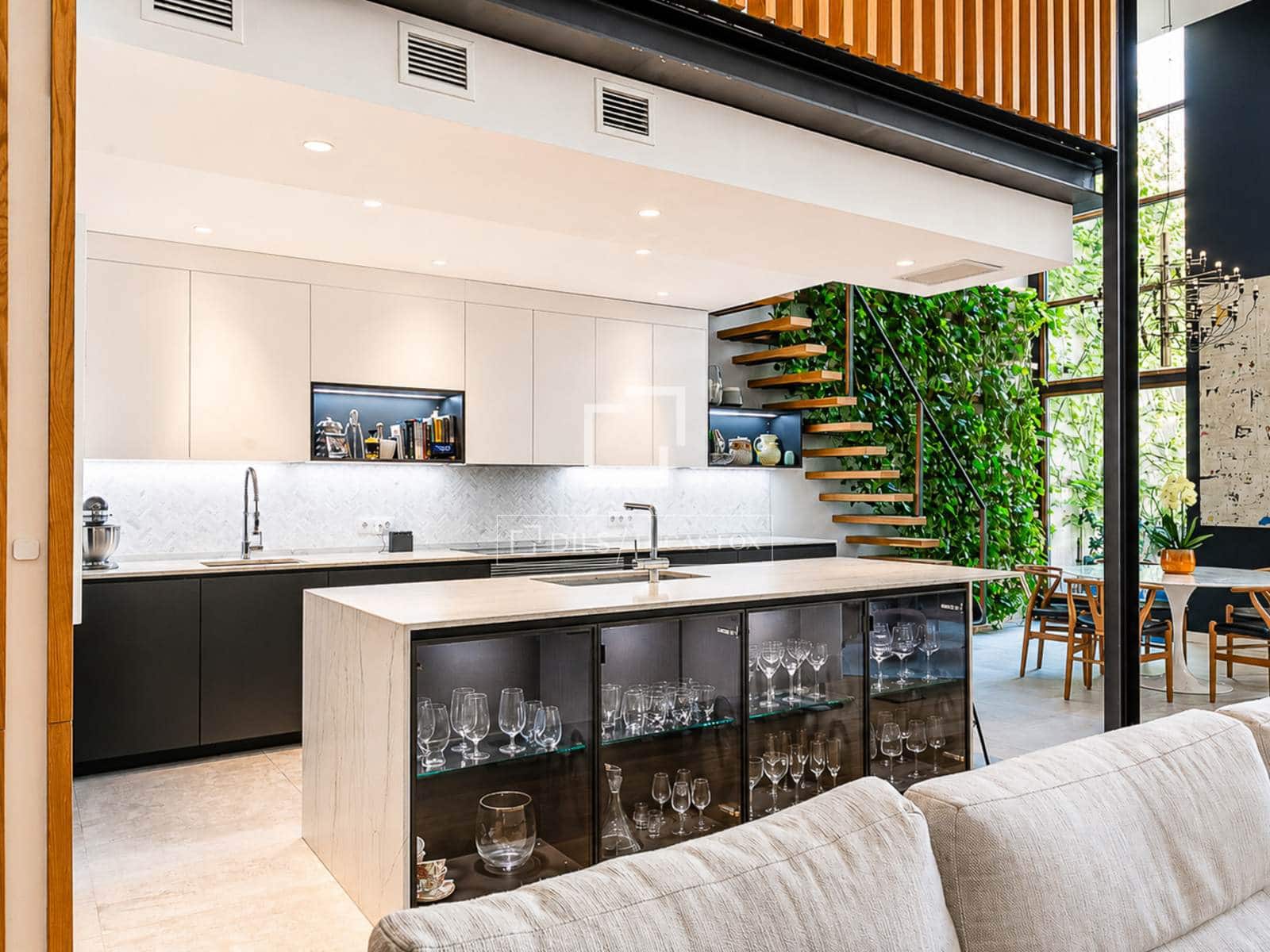 6 soveværelse Villa til salg i Barcelona by med swimmingpool - € 2.650.000 (Ref: 9944427)