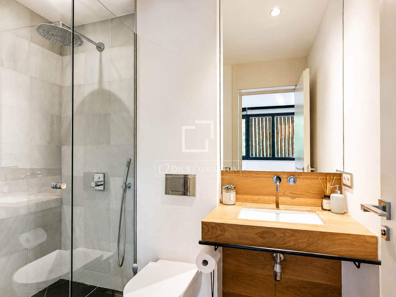 6 soveværelse Villa til salg i Barcelona by med swimmingpool - € 2.650.000 (Ref: 9944427)