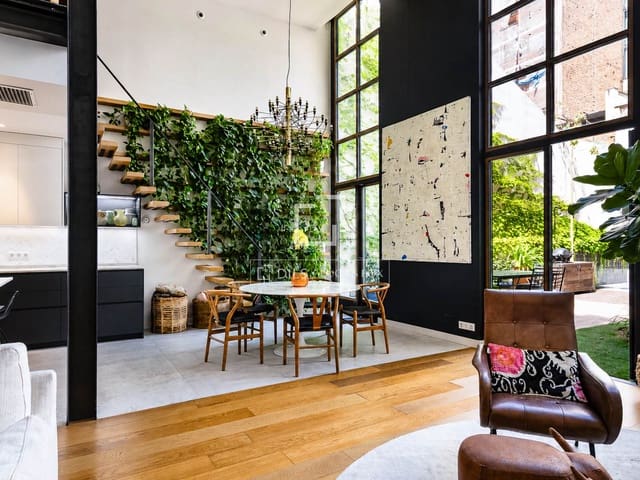 6 soveværelse Villa til salg i Barcelona by med swimmingpool - € 2.650.000 (Ref: 9944427)