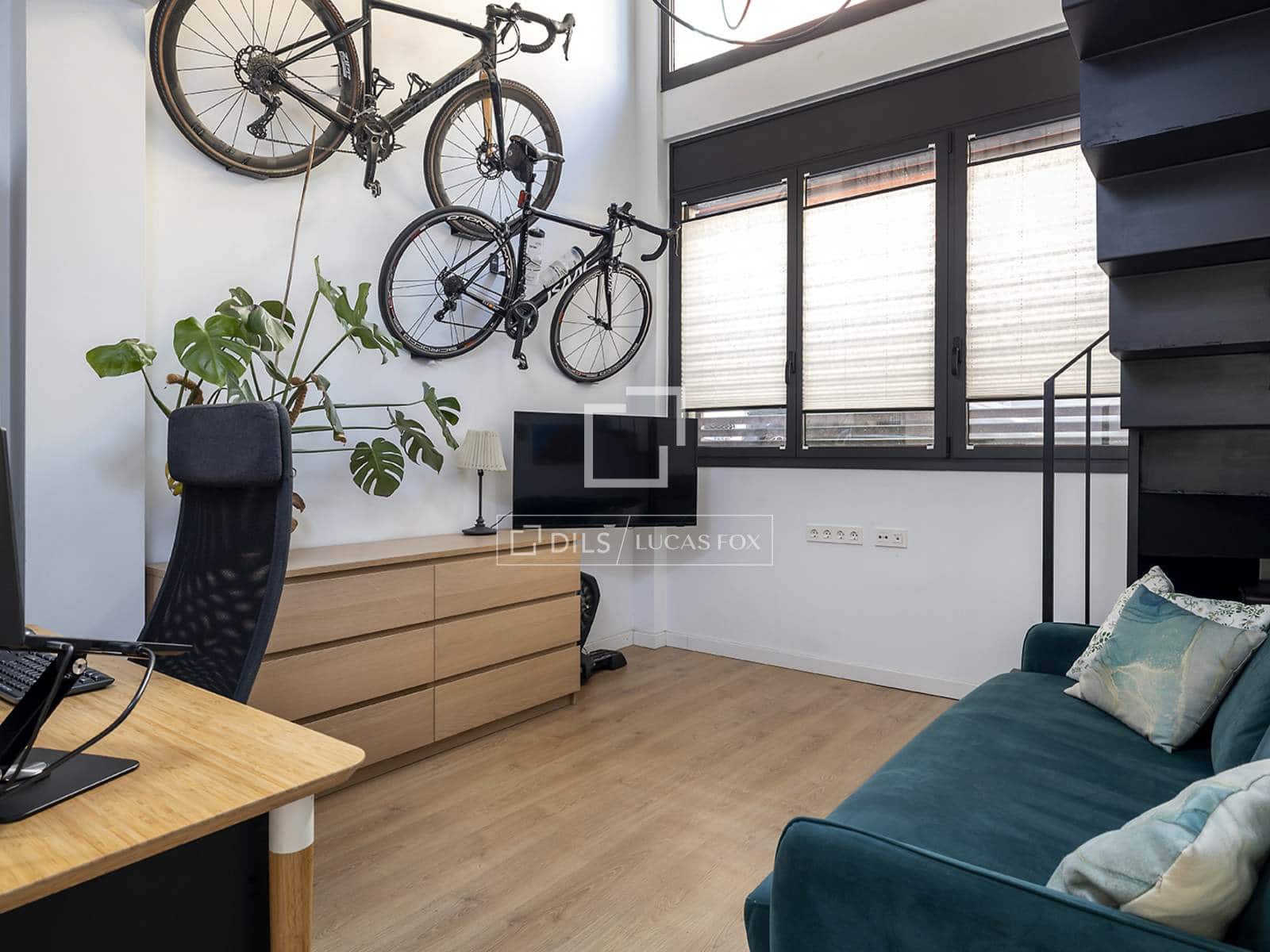 3 soveværelse Lejlighed til salg i Barcelona by - € 585.000 (Ref: 9944429)