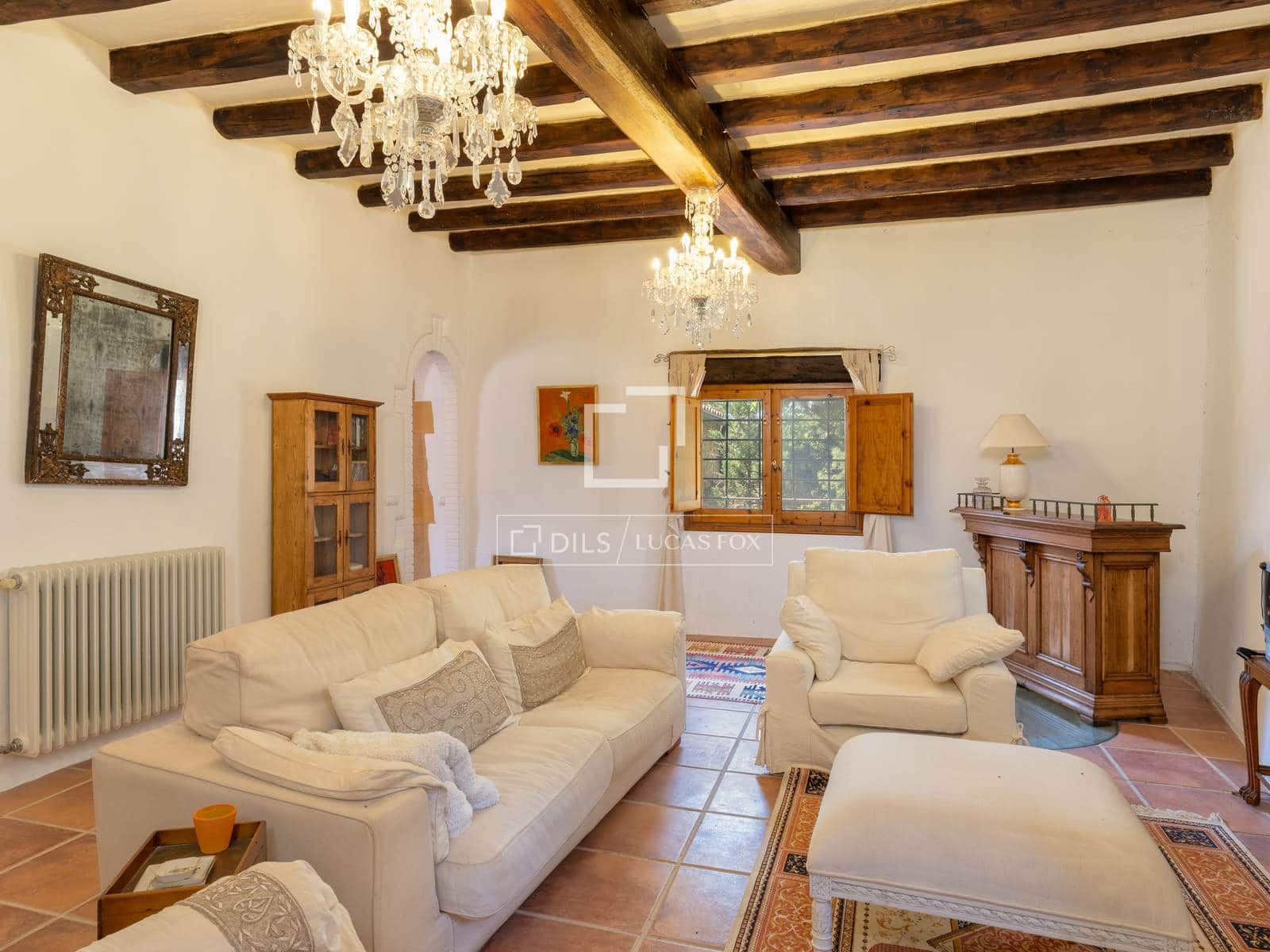 7 soverom Finca/Herregård til salgs i Cabanelles med svømmebasseng garasje - € 1 650 000 (Ref: 9944661)