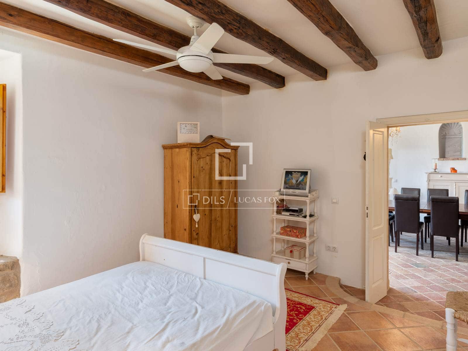 7 soverom Finca/Herregård til salgs i Cabanelles med svømmebasseng garasje - € 1 650 000 (Ref: 9944661)