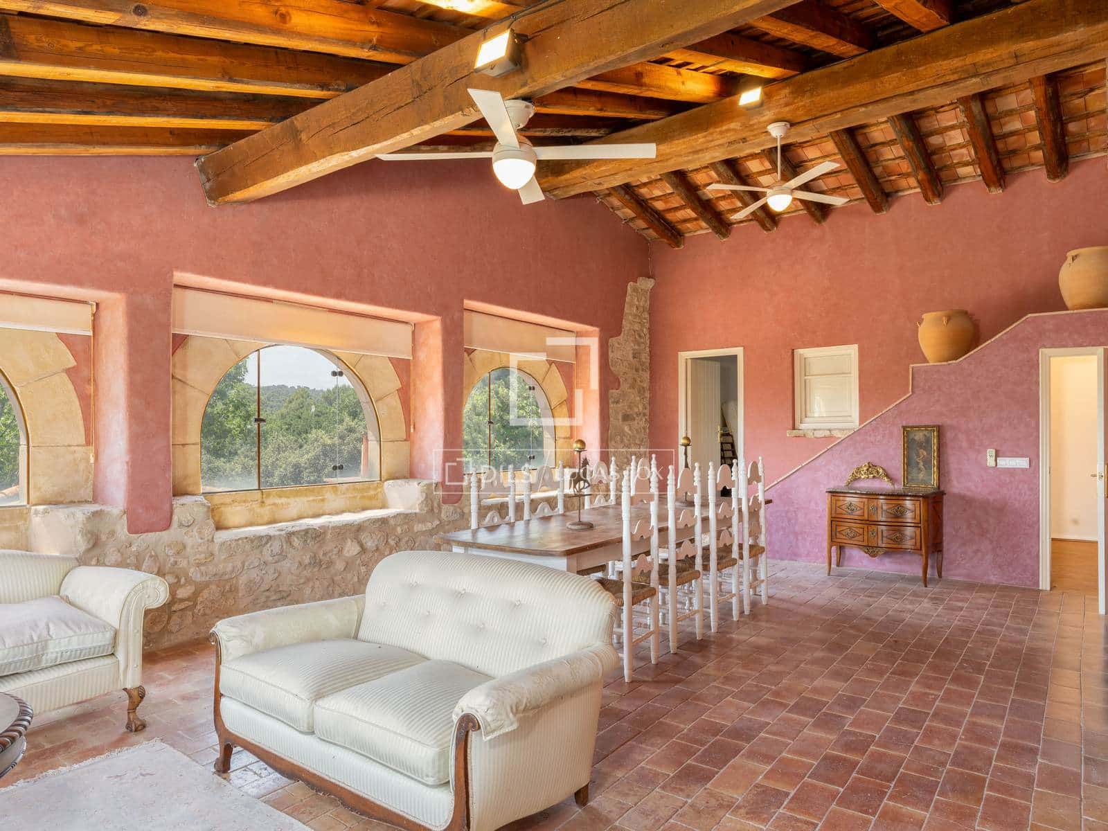 7 soverom Finca/Herregård til salgs i Cabanelles med svømmebasseng garasje - € 1 650 000 (Ref: 9944661)