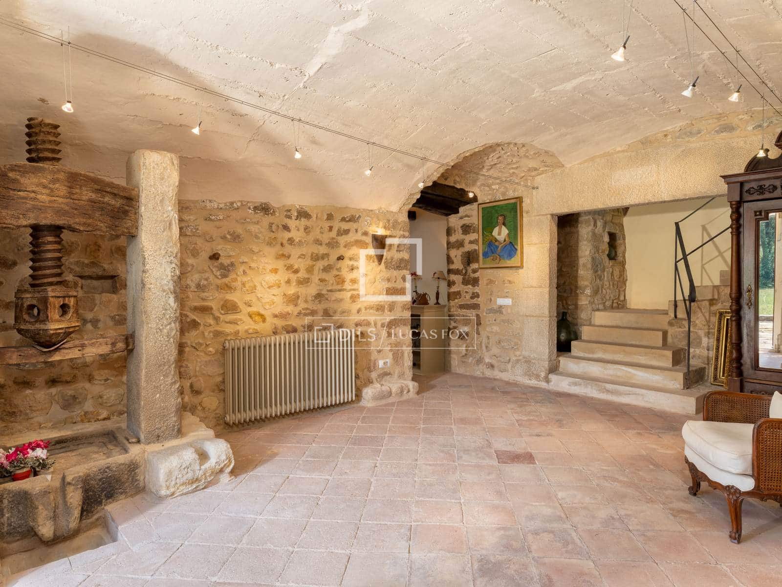 7 soverom Finca/Herregård til salgs i Cabanelles med svømmebasseng garasje - € 1 650 000 (Ref: 9944661)