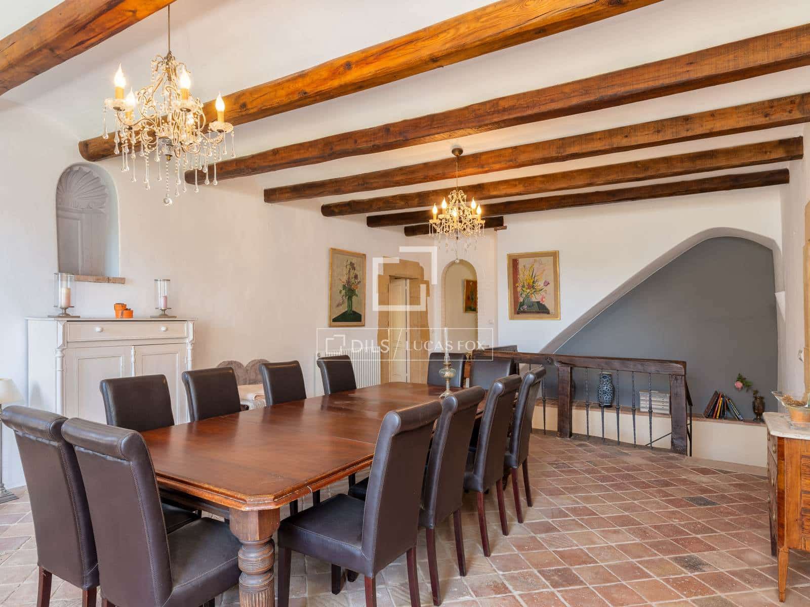 7 soverom Finca/Herregård til salgs i Cabanelles med svømmebasseng garasje - € 1 650 000 (Ref: 9944661)