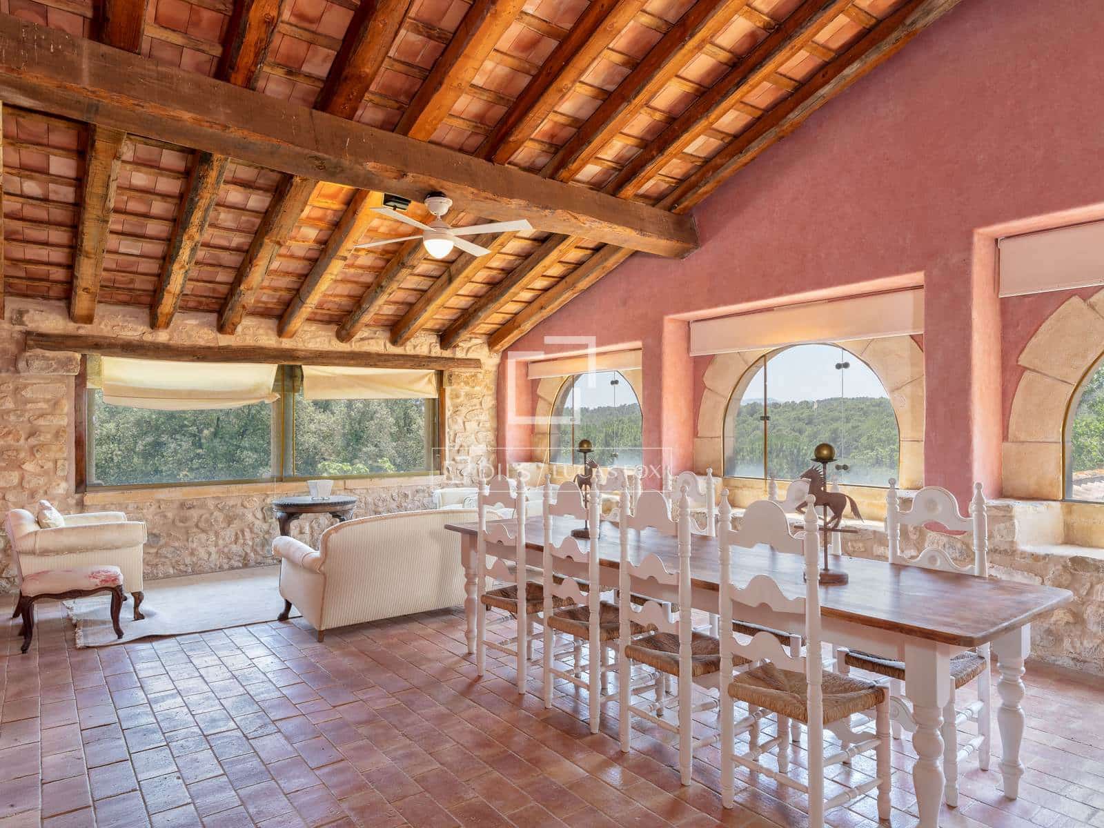 7 soverom Finca/Herregård til salgs i Cabanelles med svømmebasseng garasje - € 1 650 000 (Ref: 9944661)