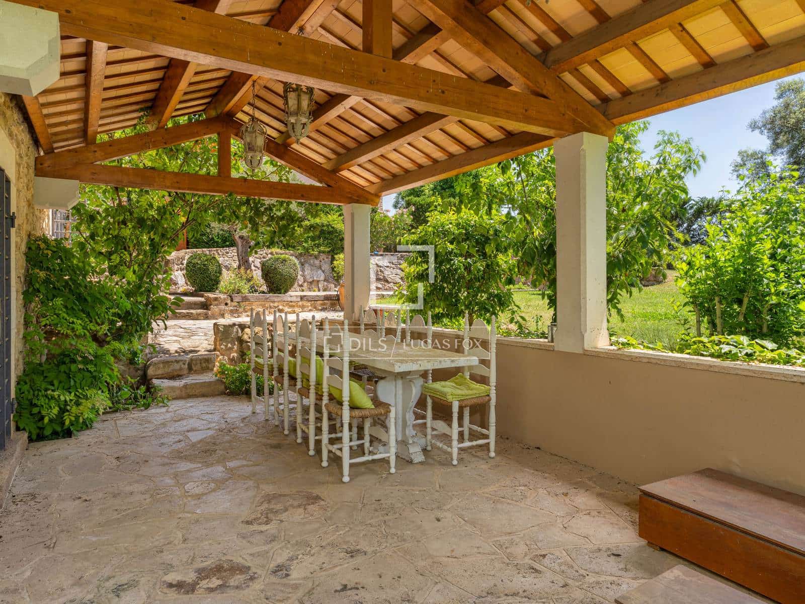 7 soverom Finca/Herregård til salgs i Cabanelles med svømmebasseng garasje - € 1 650 000 (Ref: 9944661)