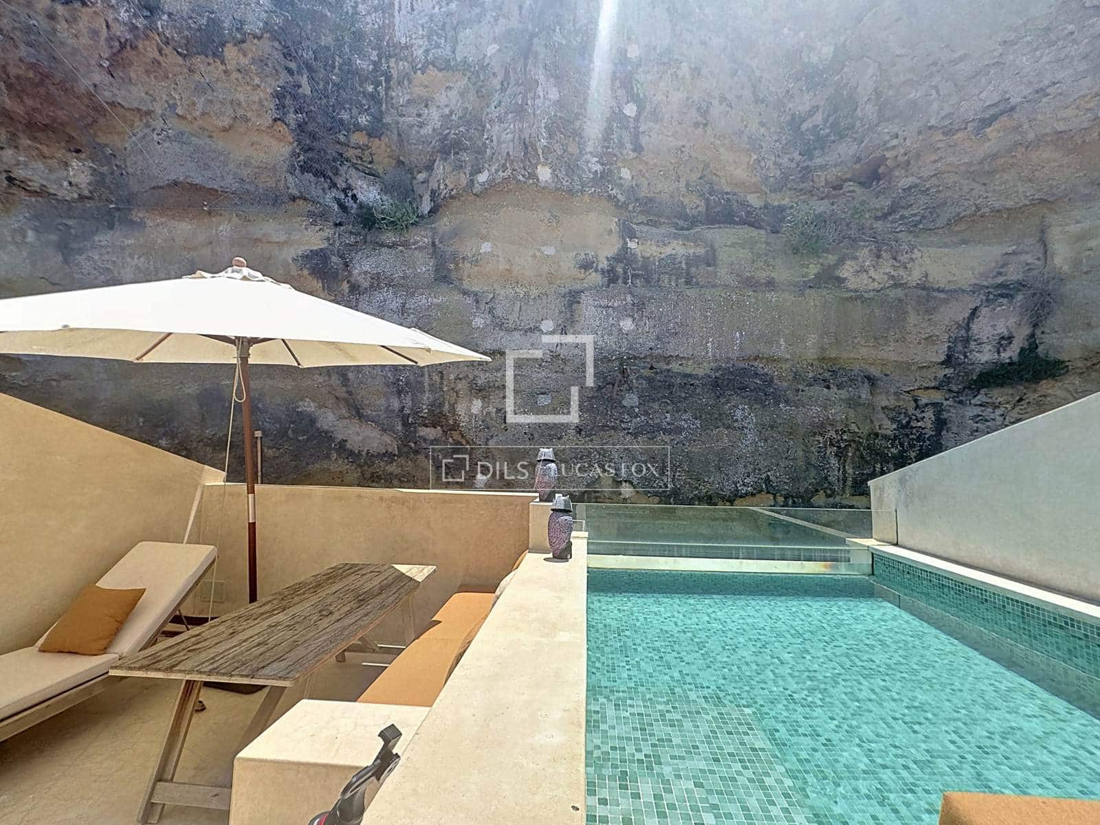 4 bedroom Villa for sale in Mahon / Mao with pool garage - € 1,750,000 (Ref: 9944662)