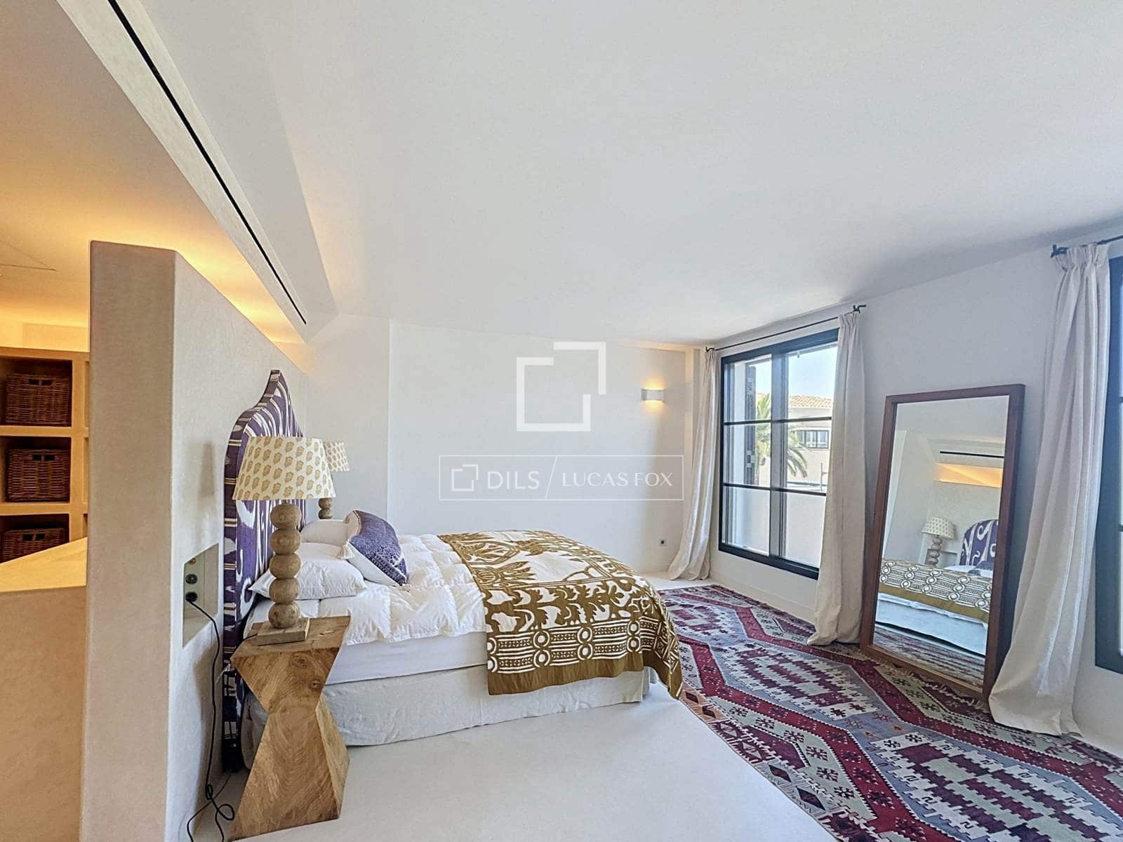 4 bedroom Villa for sale in Mahon / Mao with pool garage - € 1,750,000 (Ref: 9944662)