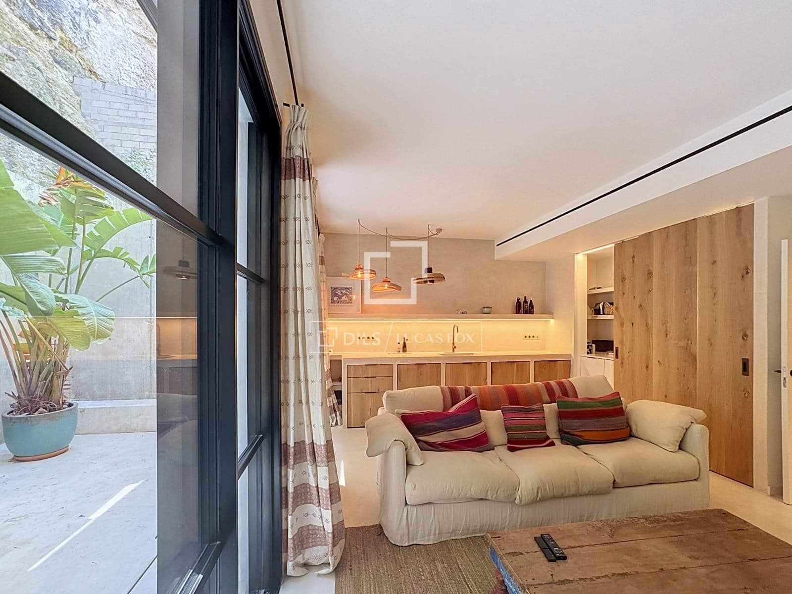 4 bedroom Villa for sale in Mahon / Mao with pool garage - € 1,750,000 (Ref: 9944662)