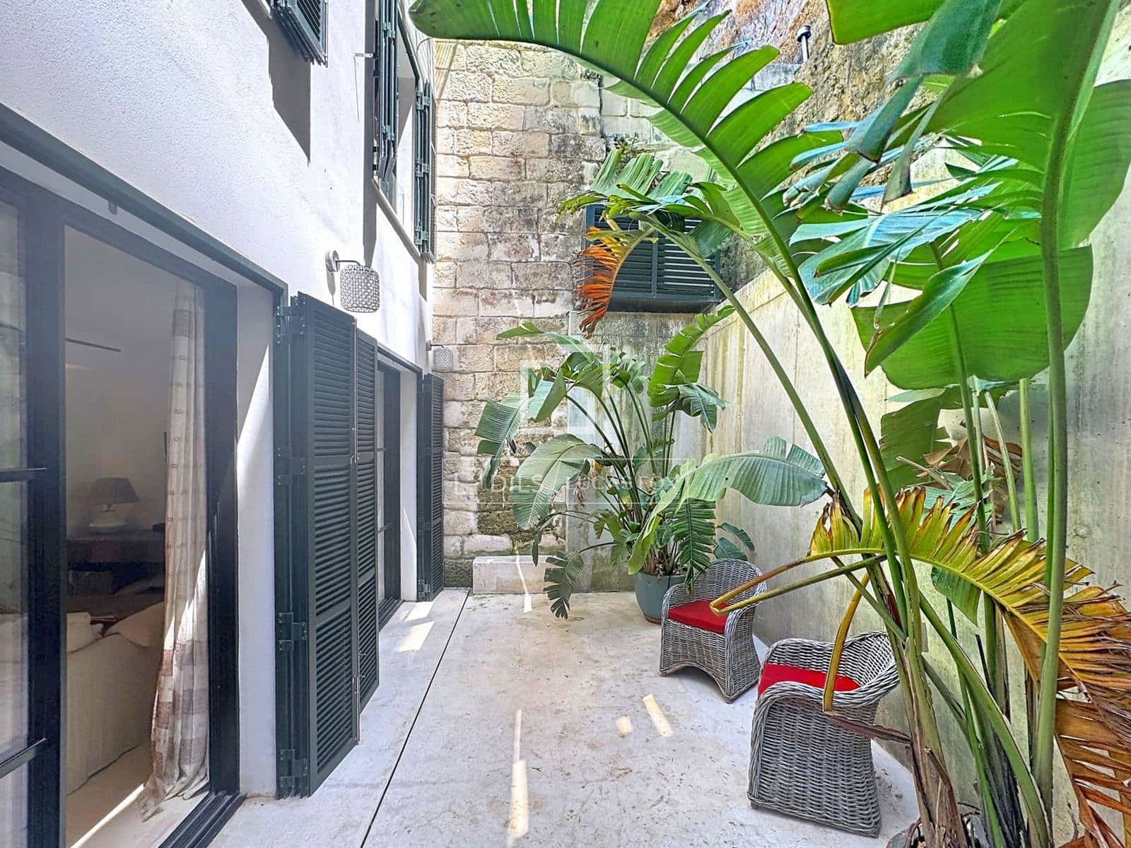 4 bedroom Villa for sale in Mahon / Mao with pool garage - € 1,750,000 (Ref: 9944662)