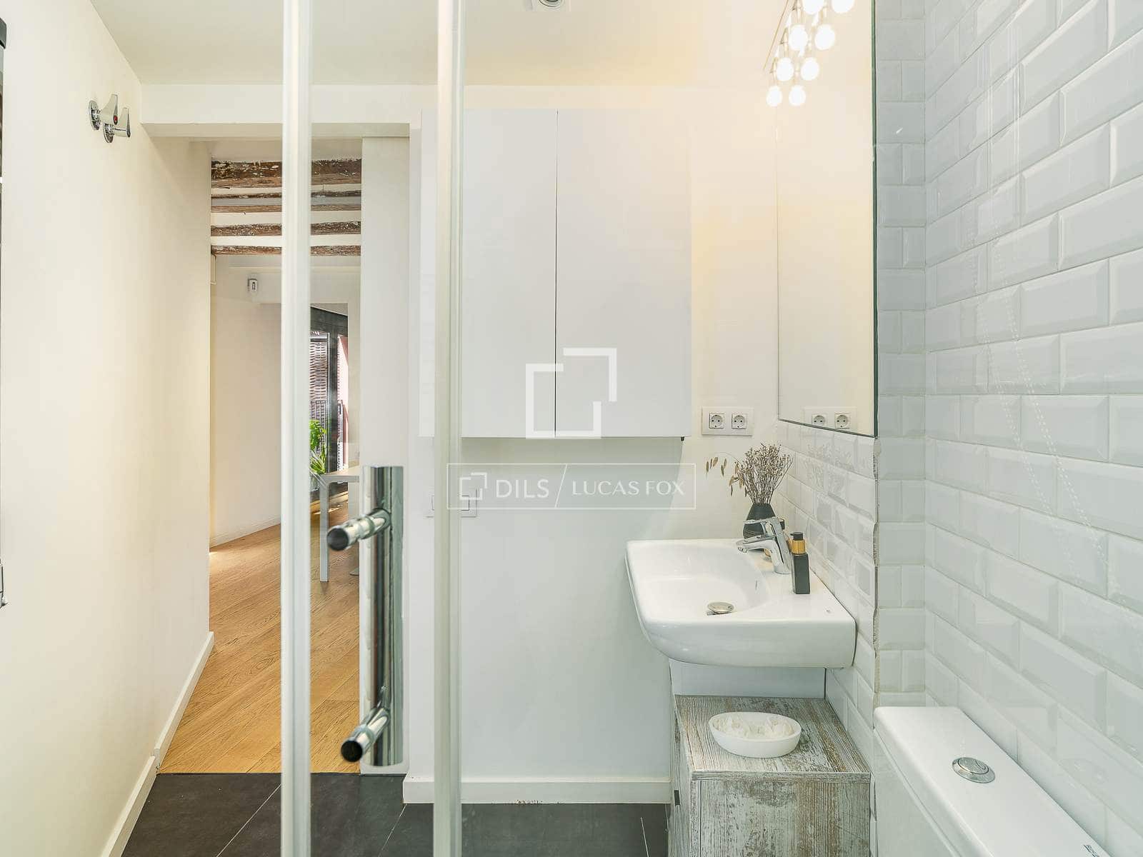 1 bedroom Apartment for sale in Barcelona city - € 365,000 (Ref: 9944833)