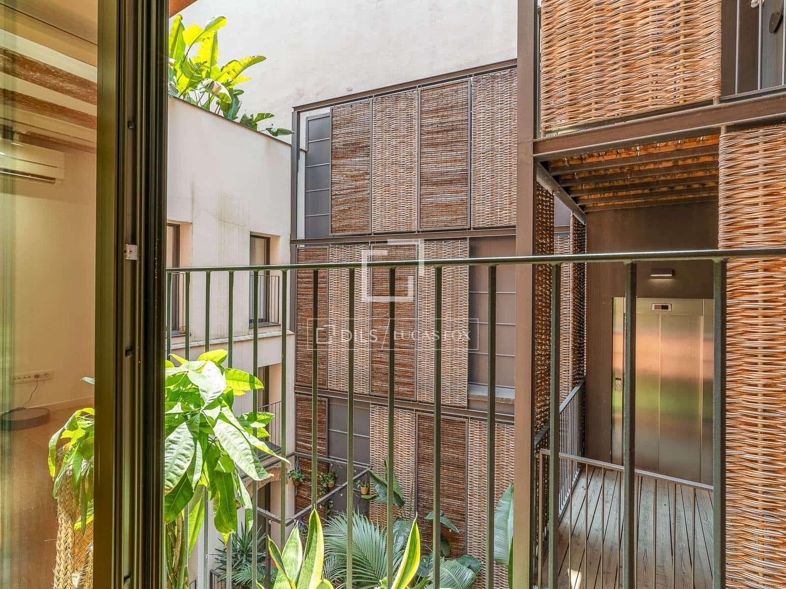 1 bedroom Apartment for sale in Barcelona city - € 365,000 (Ref: 9944833)