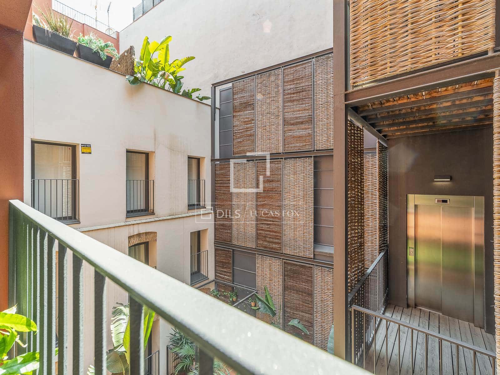 1 bedroom Apartment for sale in Barcelona city - € 365,000 (Ref: 9944833)