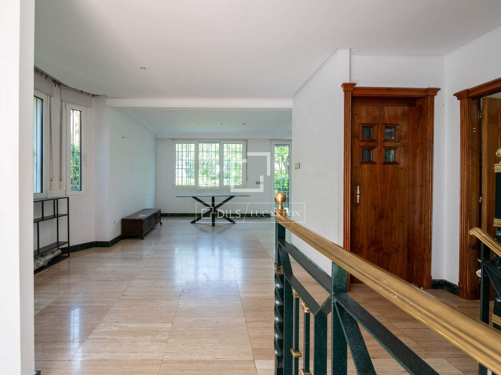 5 sovrum Villa till salu i Madrid stad med garage - 3 199 000 € (Ref: 9944834)