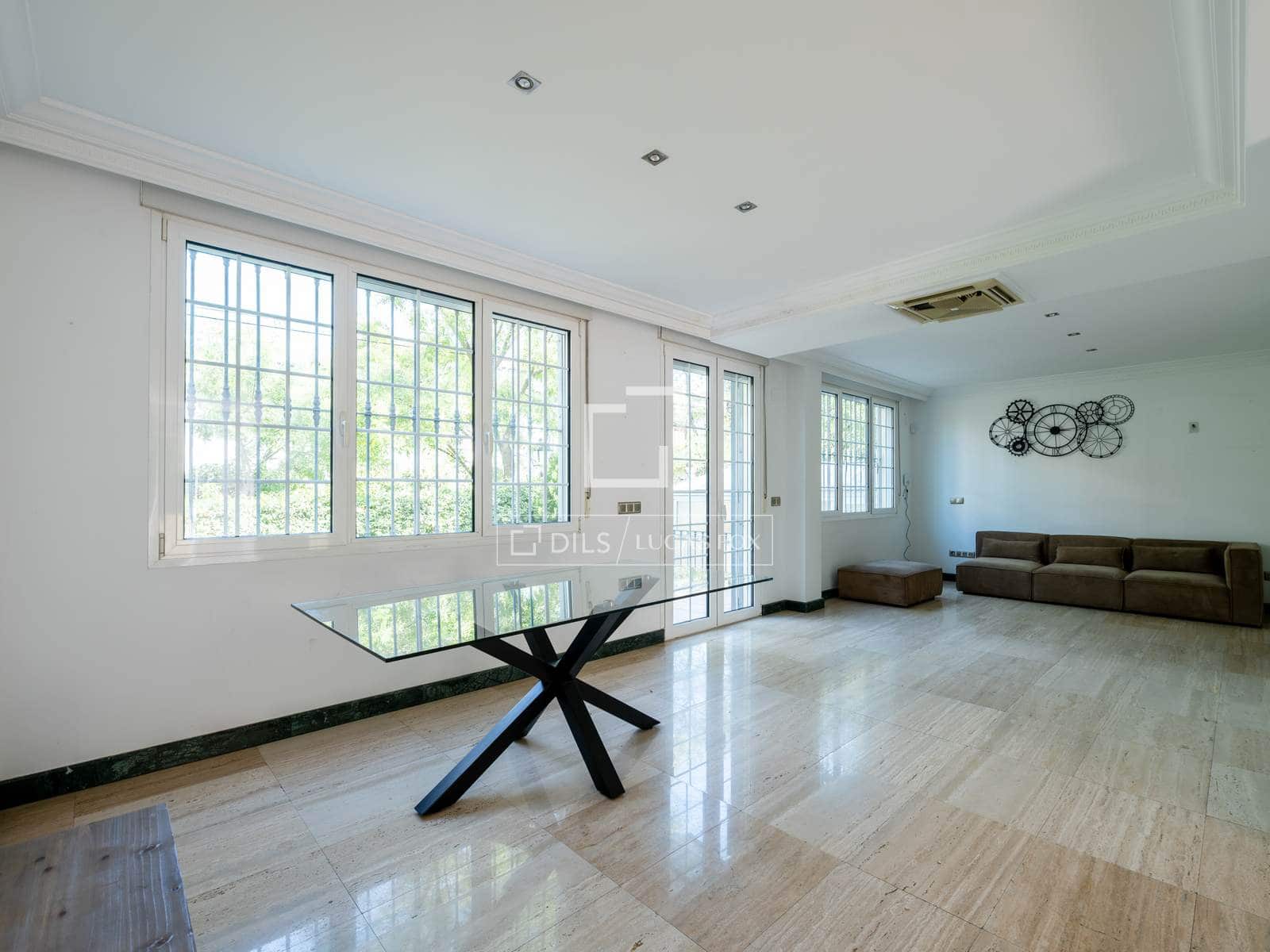 5 sovrum Villa till salu i Madrid stad med garage - 3 199 000 € (Ref: 9944834)