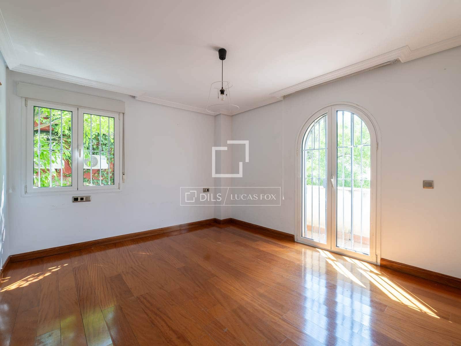 5 sovrum Villa till salu i Madrid stad med garage - 3 199 000 € (Ref: 9944834)