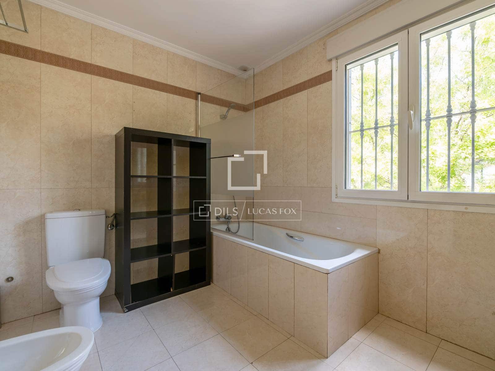 5 sovrum Villa till salu i Madrid stad med garage - 3 199 000 € (Ref: 9944834)